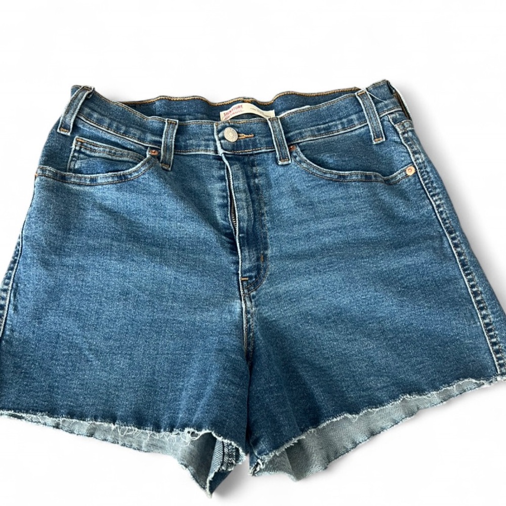 Classic Levi Blue Denim Shorts